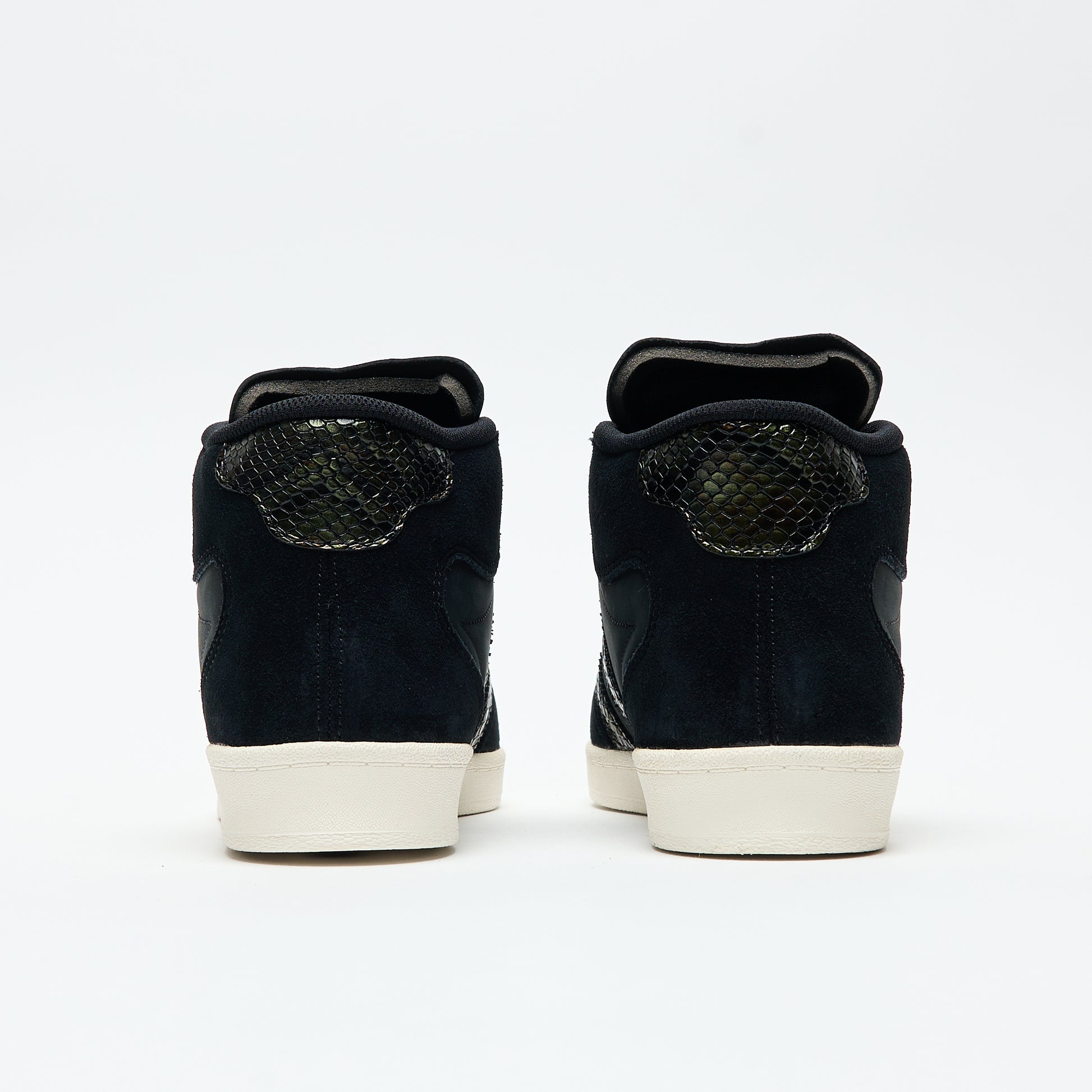 ADIDAS Skateboarding - Superskate Kader (Core Black/Off White)