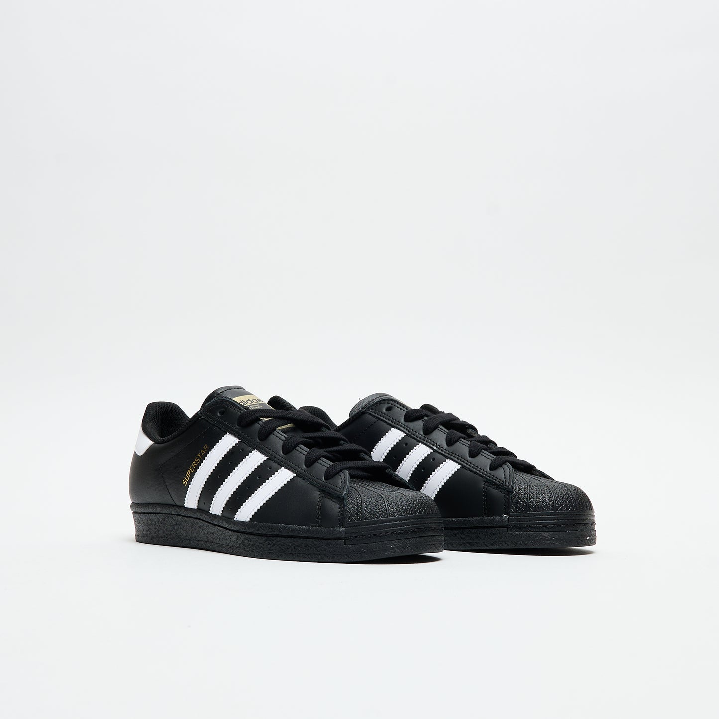 ADIDAS Skateboarding - Superstar ADV (Black/White)