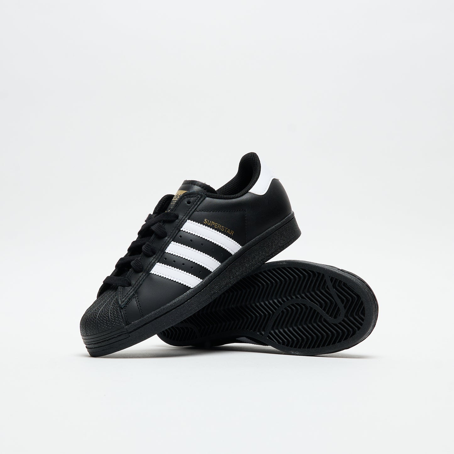 ADIDAS Skateboarding - Superstar ADV (Black/White)