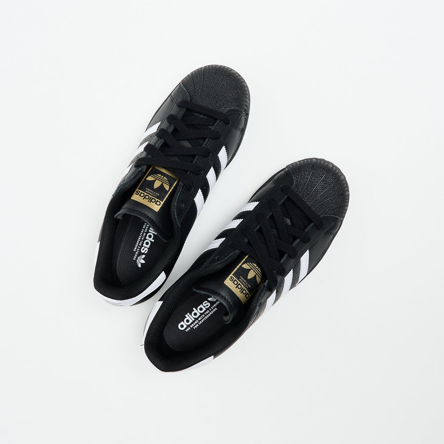 ADIDAS Skateboarding - Superstar ADV (Black/White)