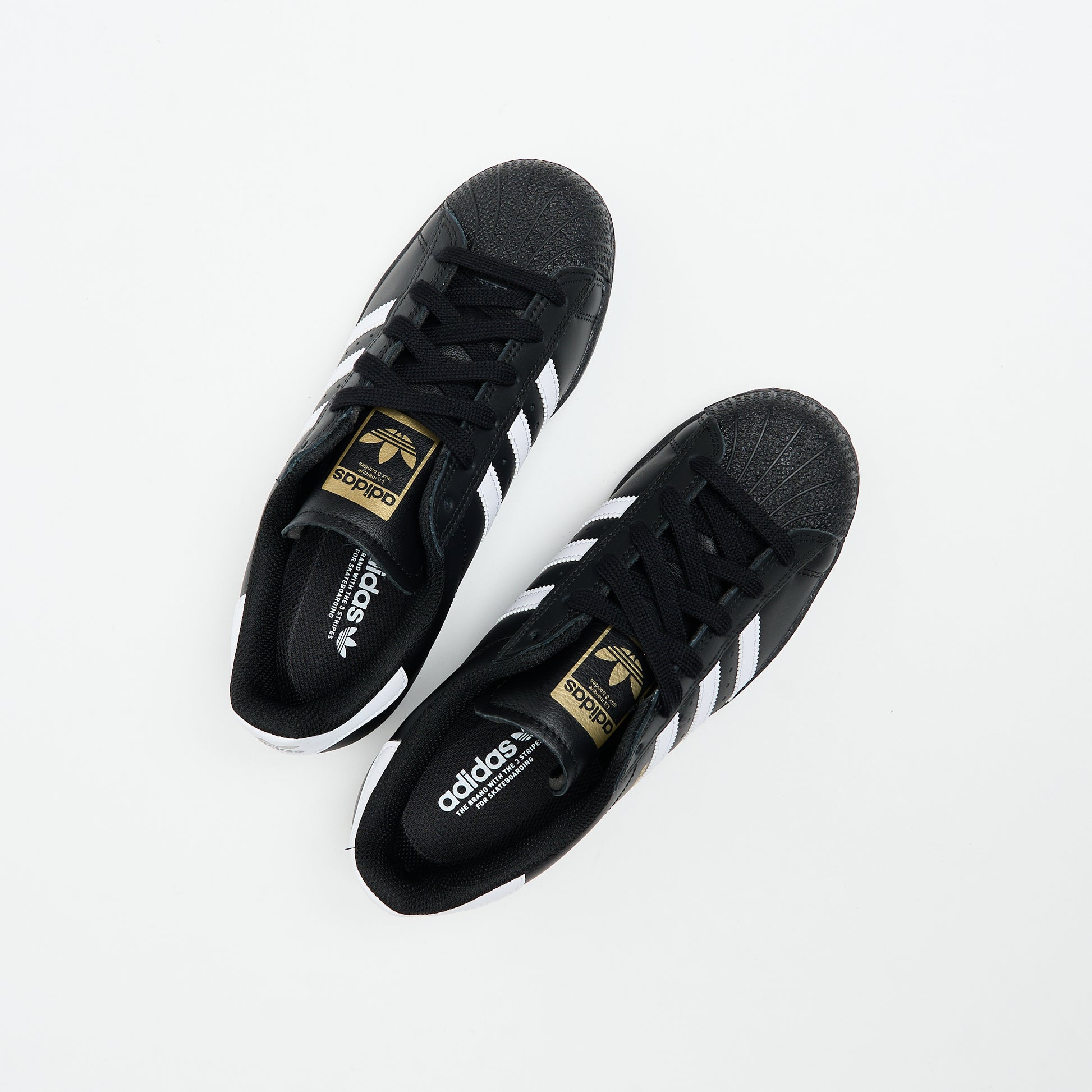 ADIDAS Skateboarding - Superstar ADV (Black/White)