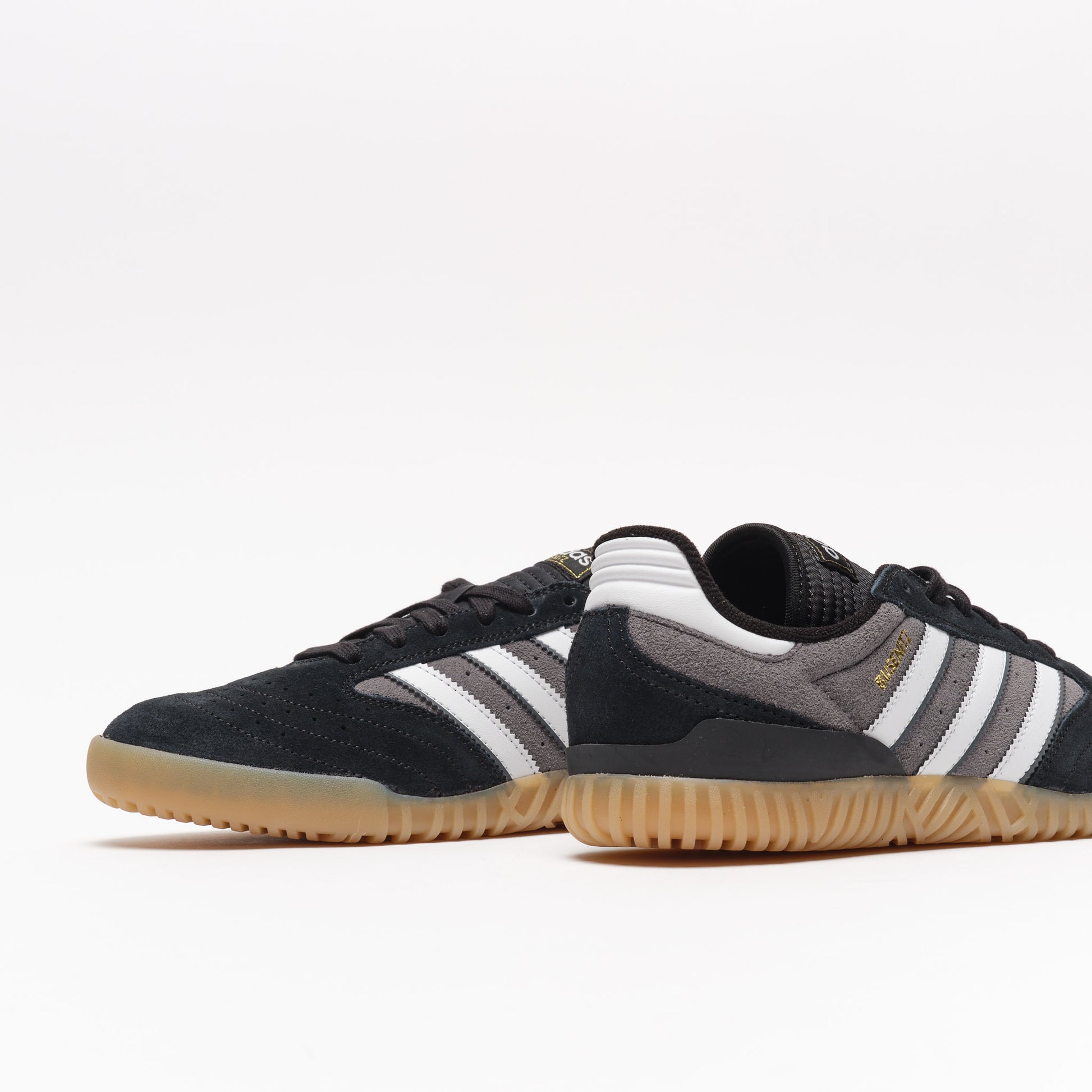 adidas Skate - Buzenitz Indoor Super (Core Black/Crystal White/Grey Four)
