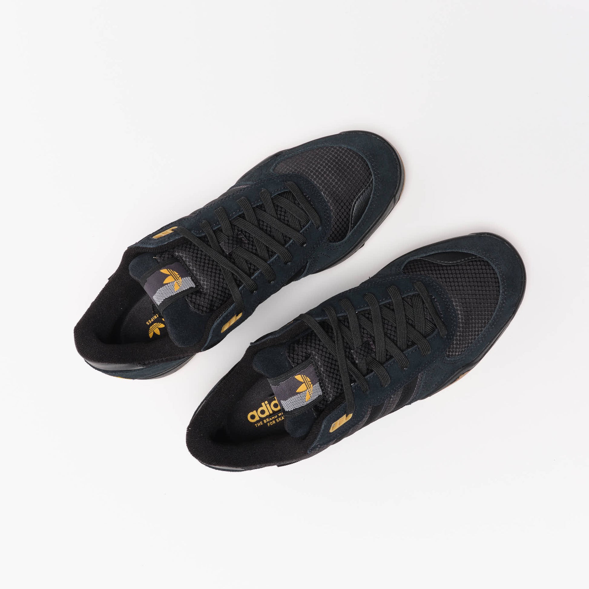 ADIDAS Skateboarding - Tekkira Cup (Carbon/Carbon/Black)