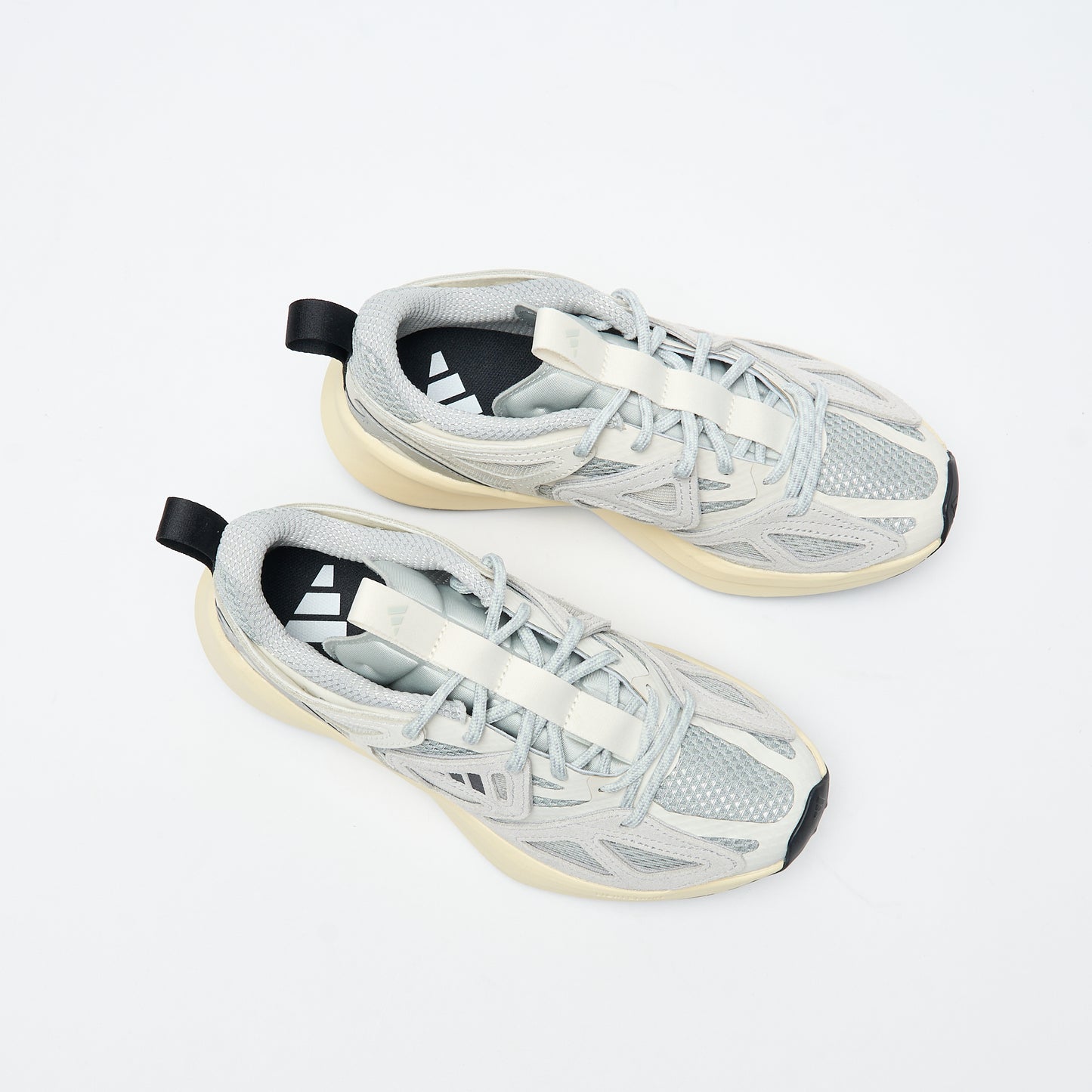 ADIDAS Originals - Kantai Trail (Wonder Silver/Core Black/Off White)