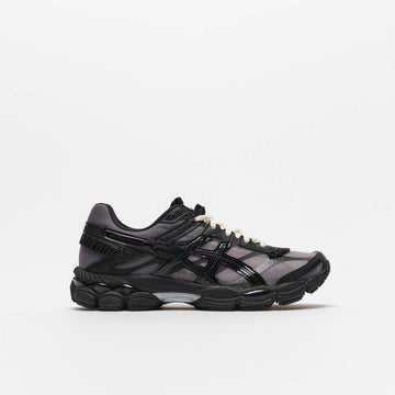 Griff x Asics Sportstyle - Gel-Cumulus 16 (Black/Black)