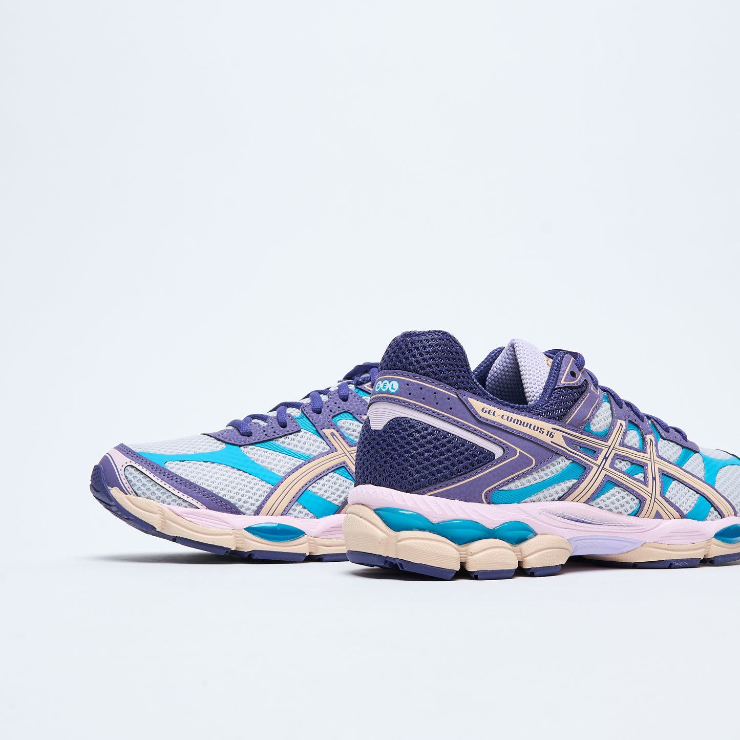 Asics Sportstyle - Gel-Cumulus 16 (Cloud Grey/Bisque)