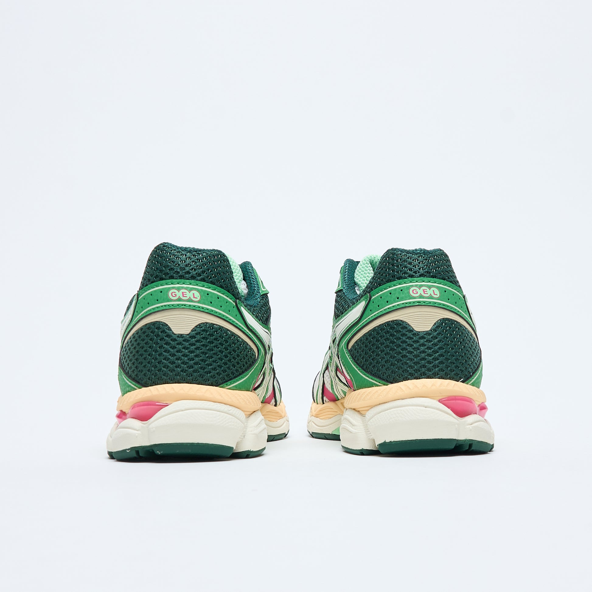 Asics Sportstyle - Gel-Cumulus 16 (Cream/Ivroy)