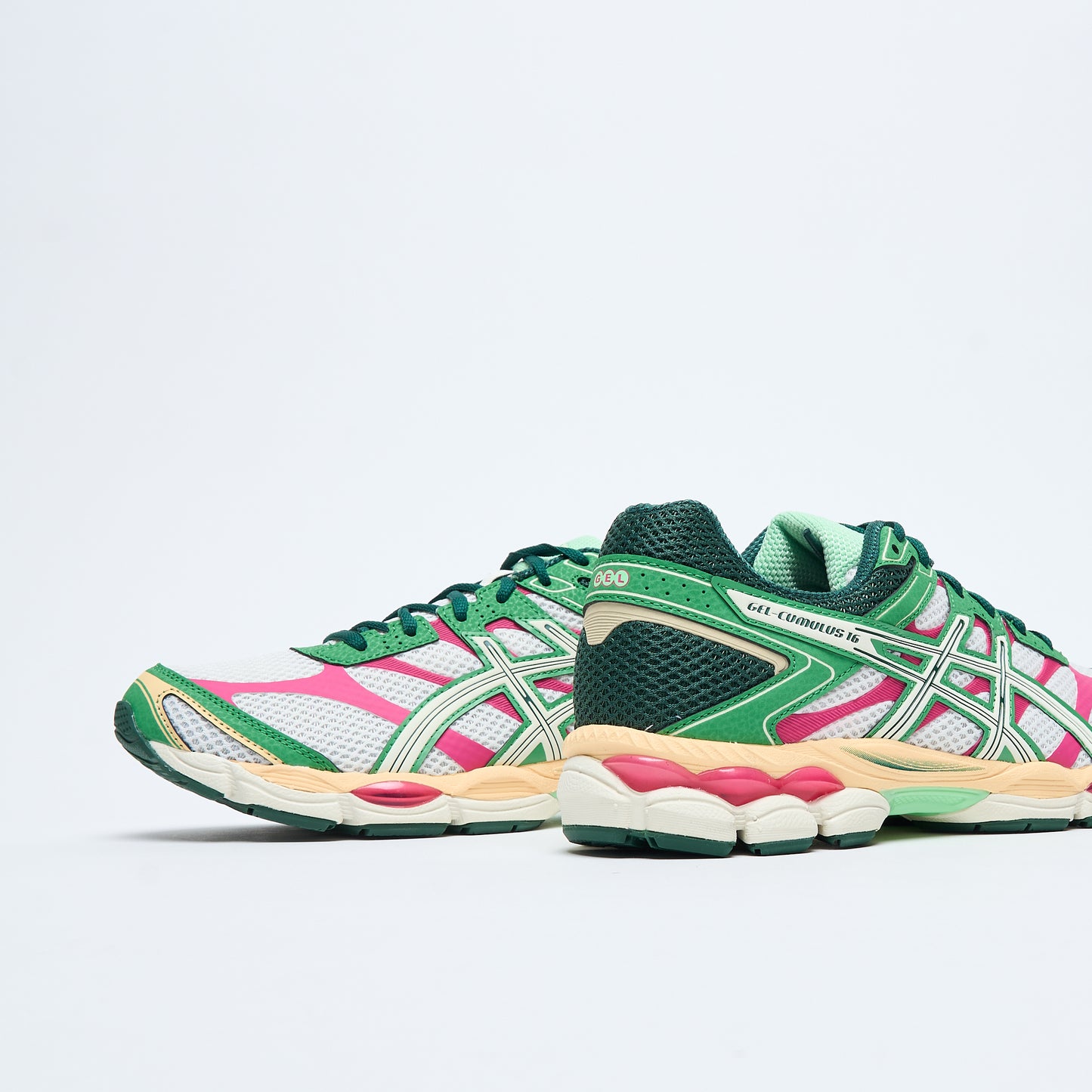 Asics Sportstyle - Gel-Cumulus 16 (Cream/Ivroy)