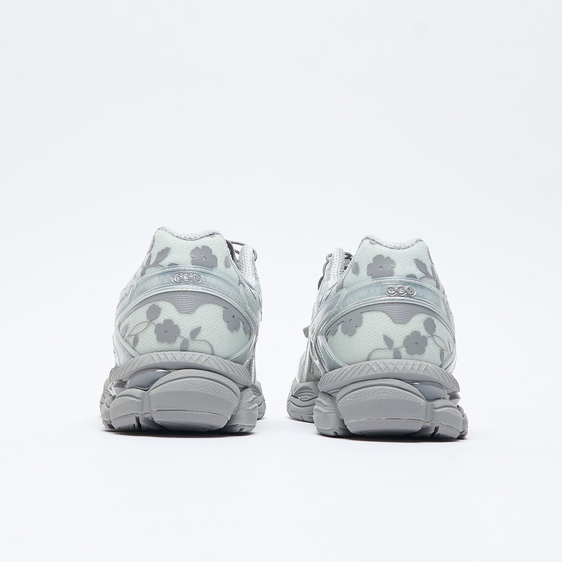 Asics Sportstyle - Gel-Cumulus 16 SSCB Cecilie Bahnsen (Glacier Grey)