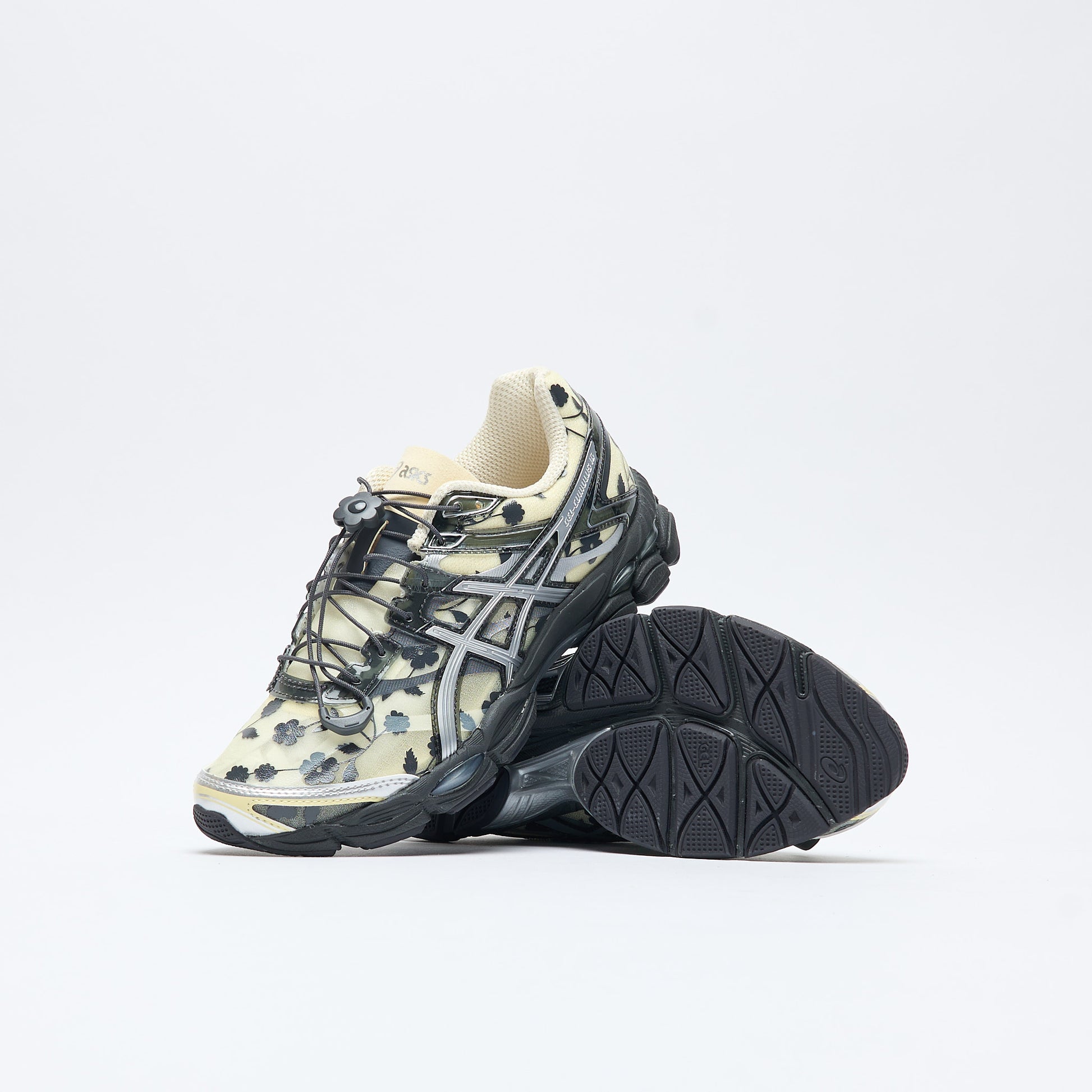 Asics Sportstyle - Gel-Cumulus 16 SSCB Cecilie Bahnsen (Ivory/Black)