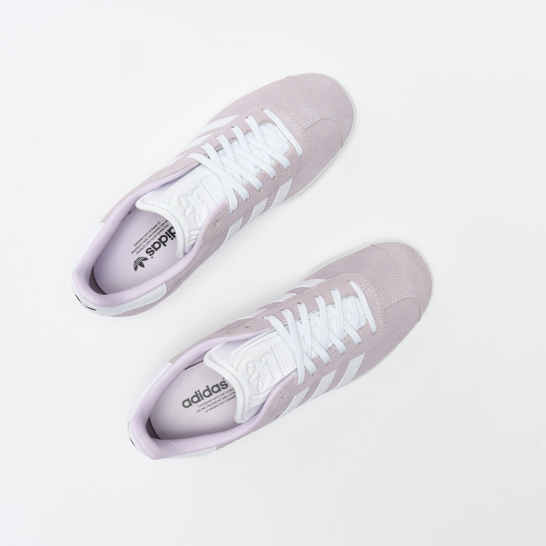 adidas gazelle silver