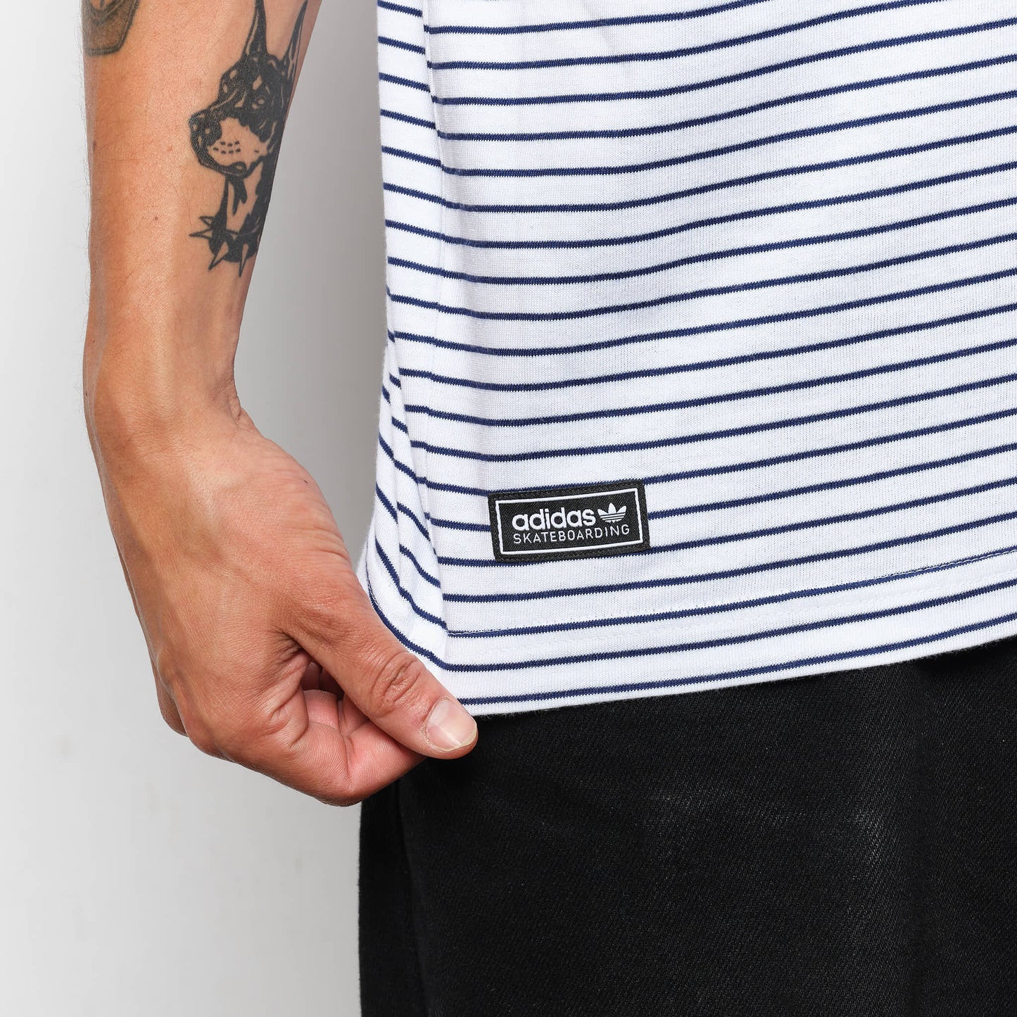 Adidas Skateboarding - Yarn Dye Tee (White/Dark Blue)