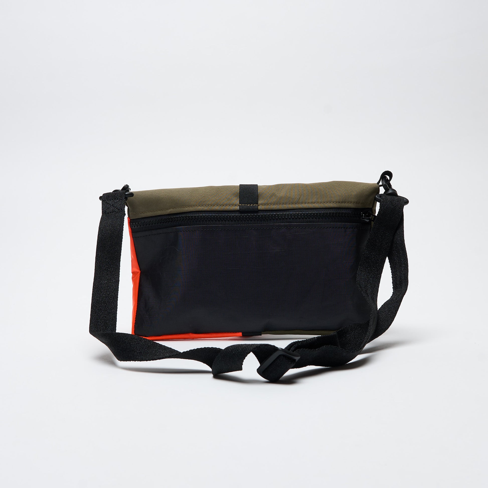 Artefact - RIV001 Crossbody