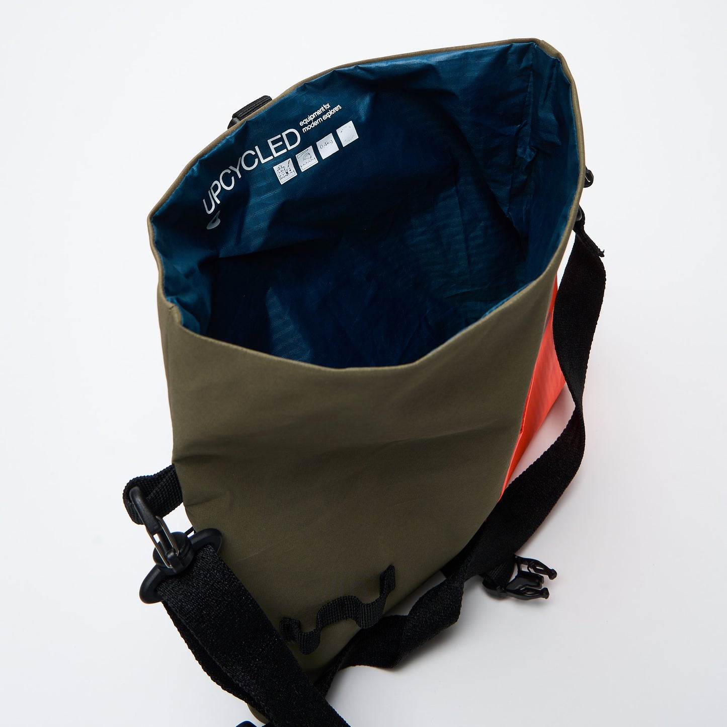 Artefact - RIV001 Crossbody