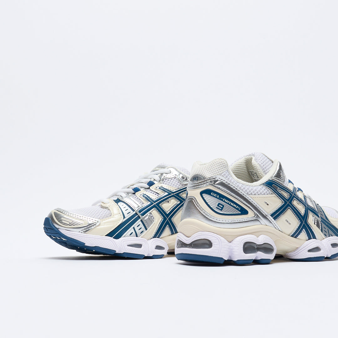 Asics - Gel-Nimbus 9 (White/Light Indigo)