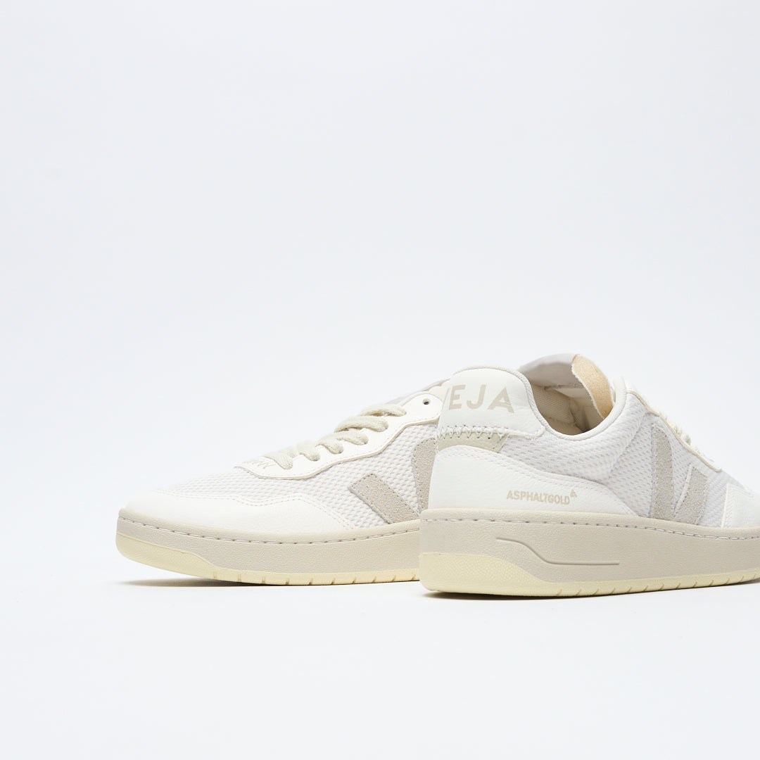 Asphalt Gold x Veja - V-90 Alveomesh (Asphalt gold gravel)