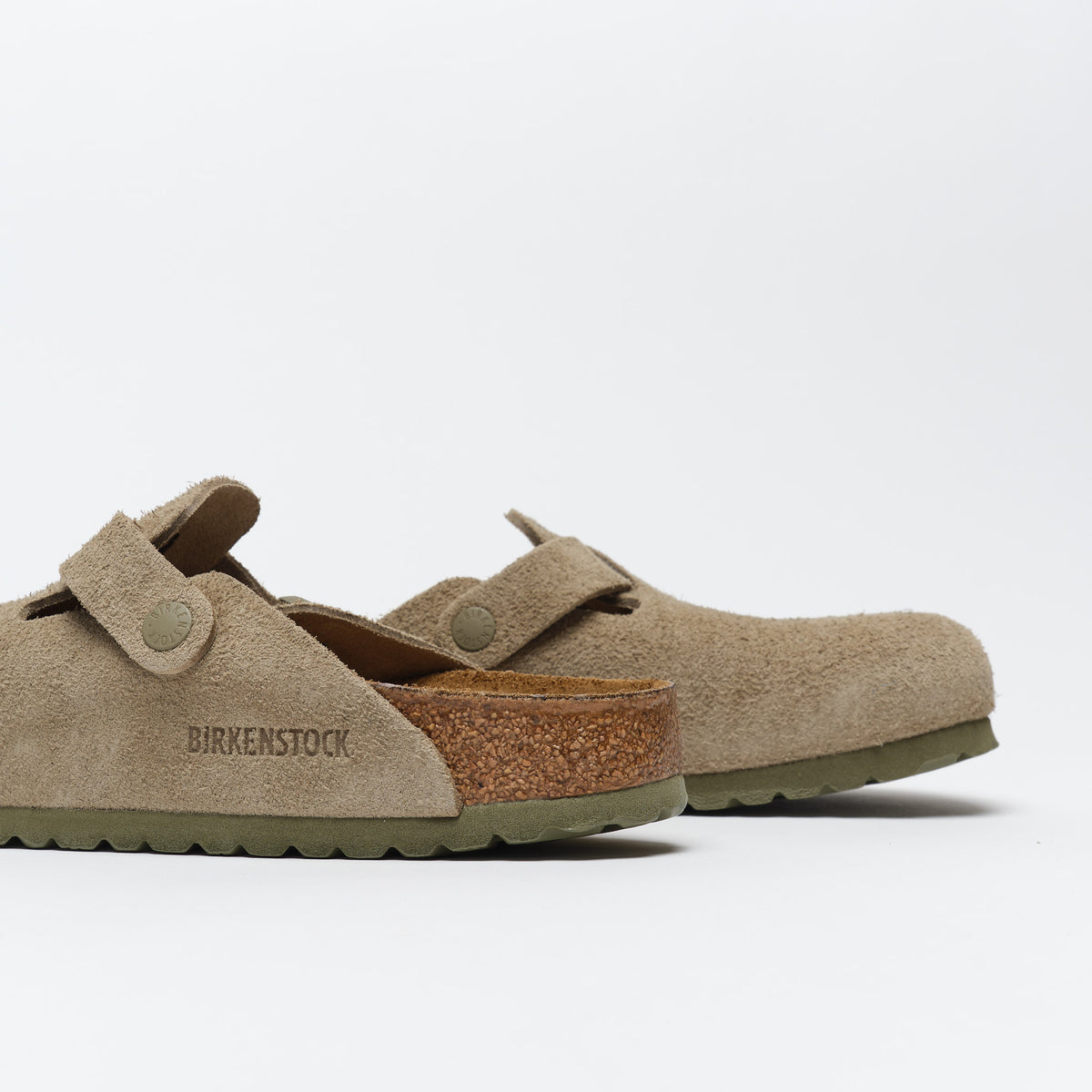 Sabots - Birkenstock Boston LEVE Narrow Fit Faded Khaki