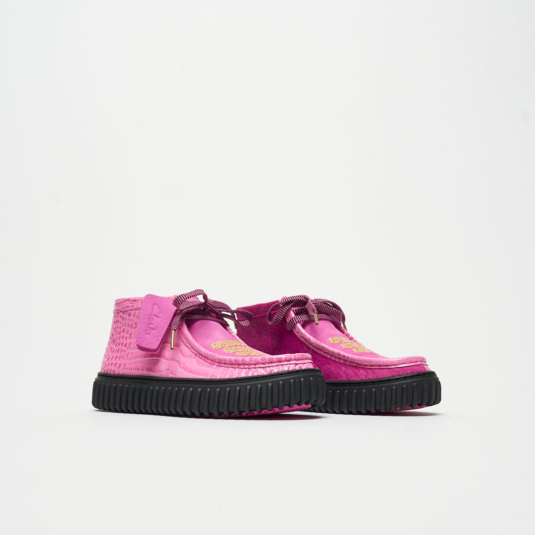 Bisous x Clarks Originals - Torhill Hi (Pink Interest)
