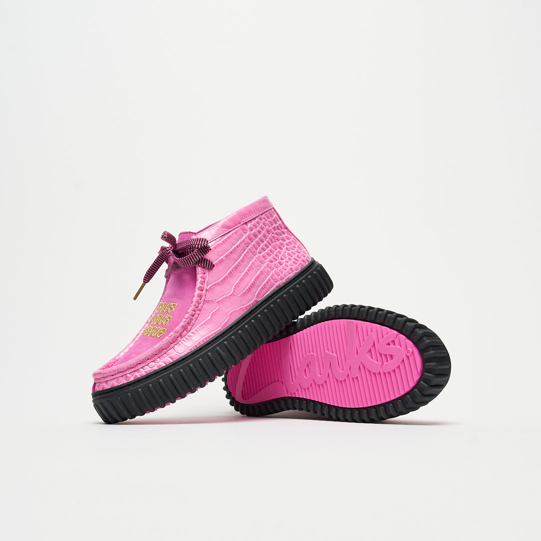 Bisous x Clarks Originals - Torhill Hi (Pink Interest)