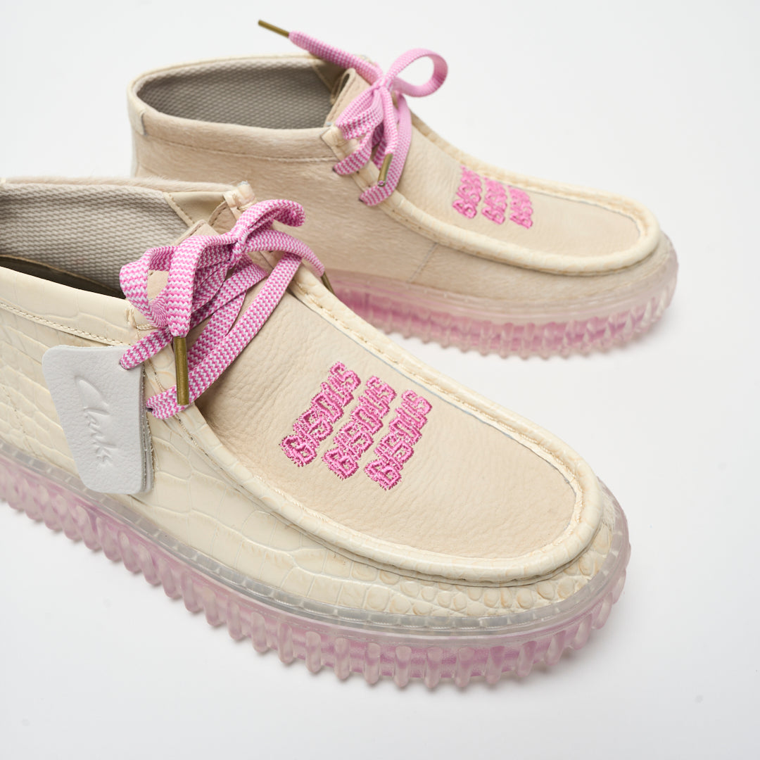 Bisous x Clarks Originals - Torhill Hi (White Interest)