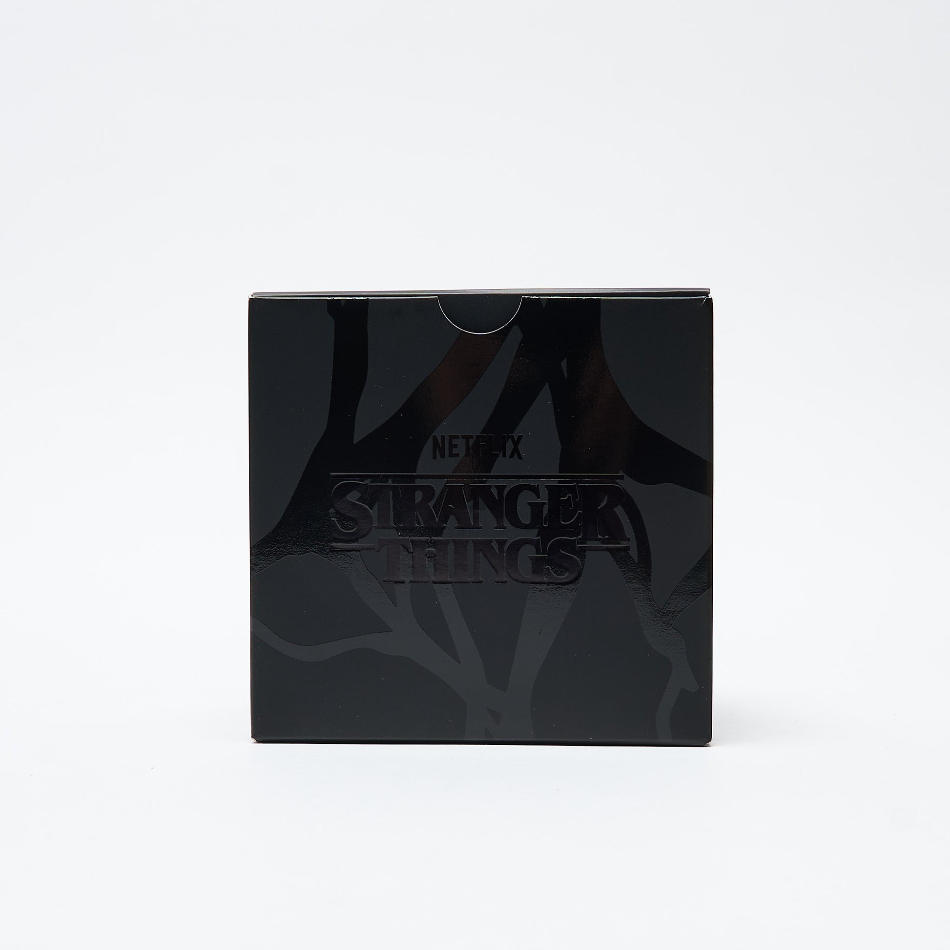 Stranger Things x Casio G-Shock- DW-5600STT-1ER