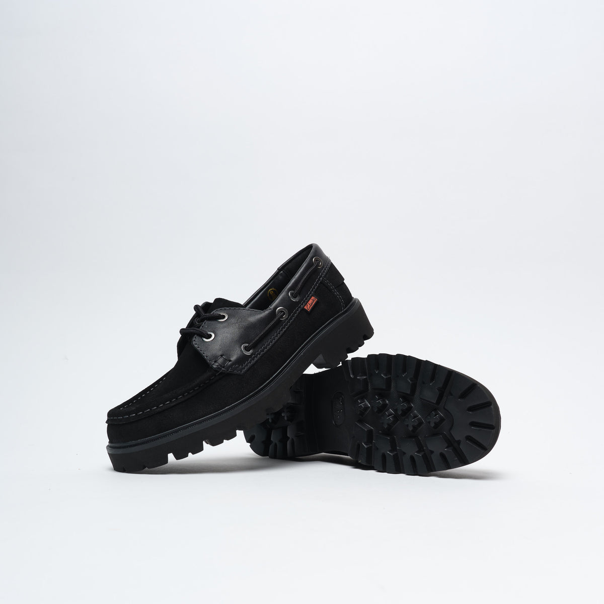 Clarks Signature Cleyhill Boat Suede Men Black 