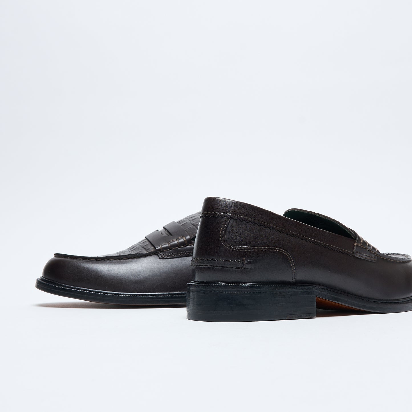 Clarks Signature - CraftJames Low Leather (Brown Croc)