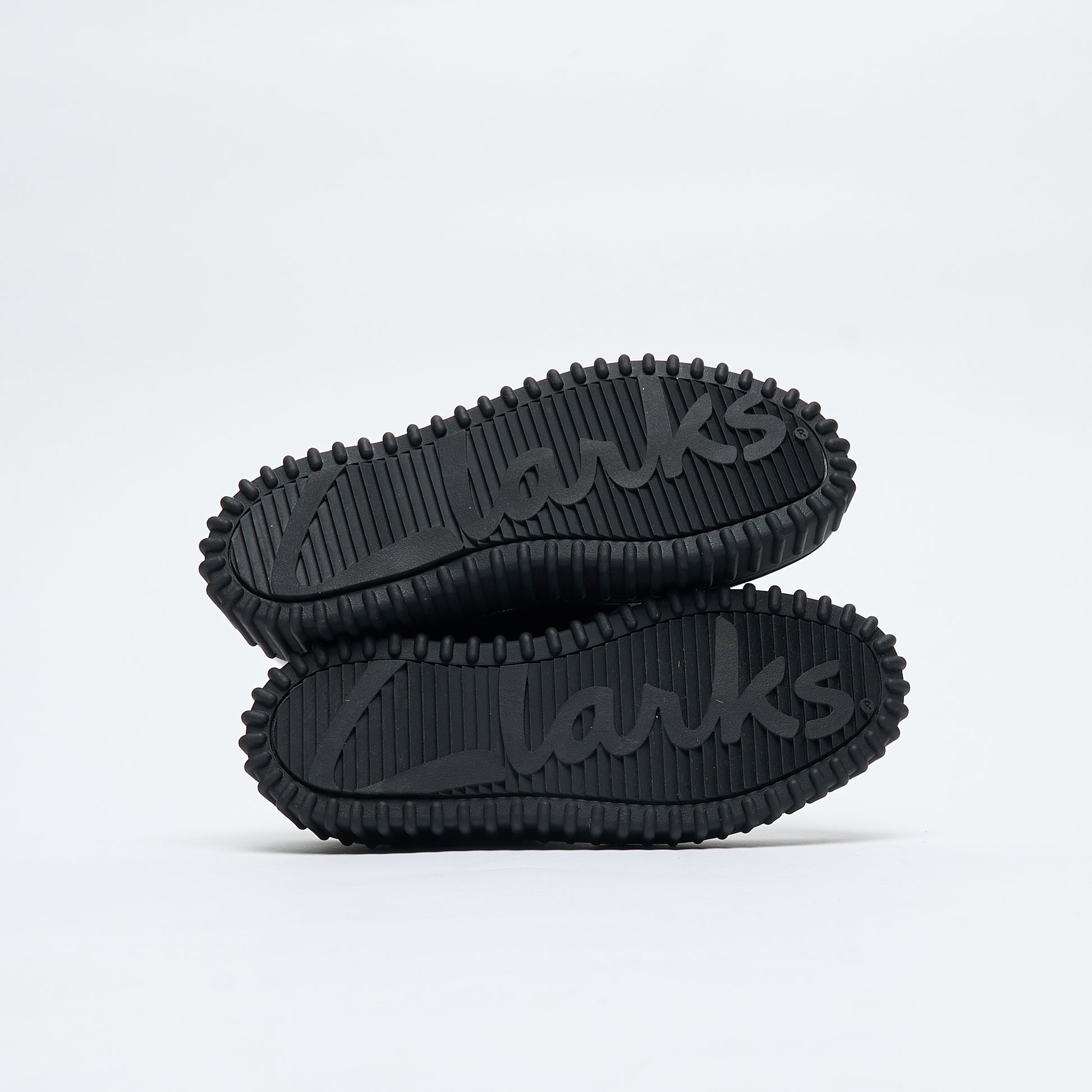 Clarks Signature - Women Torhill Bee (Black Patent)