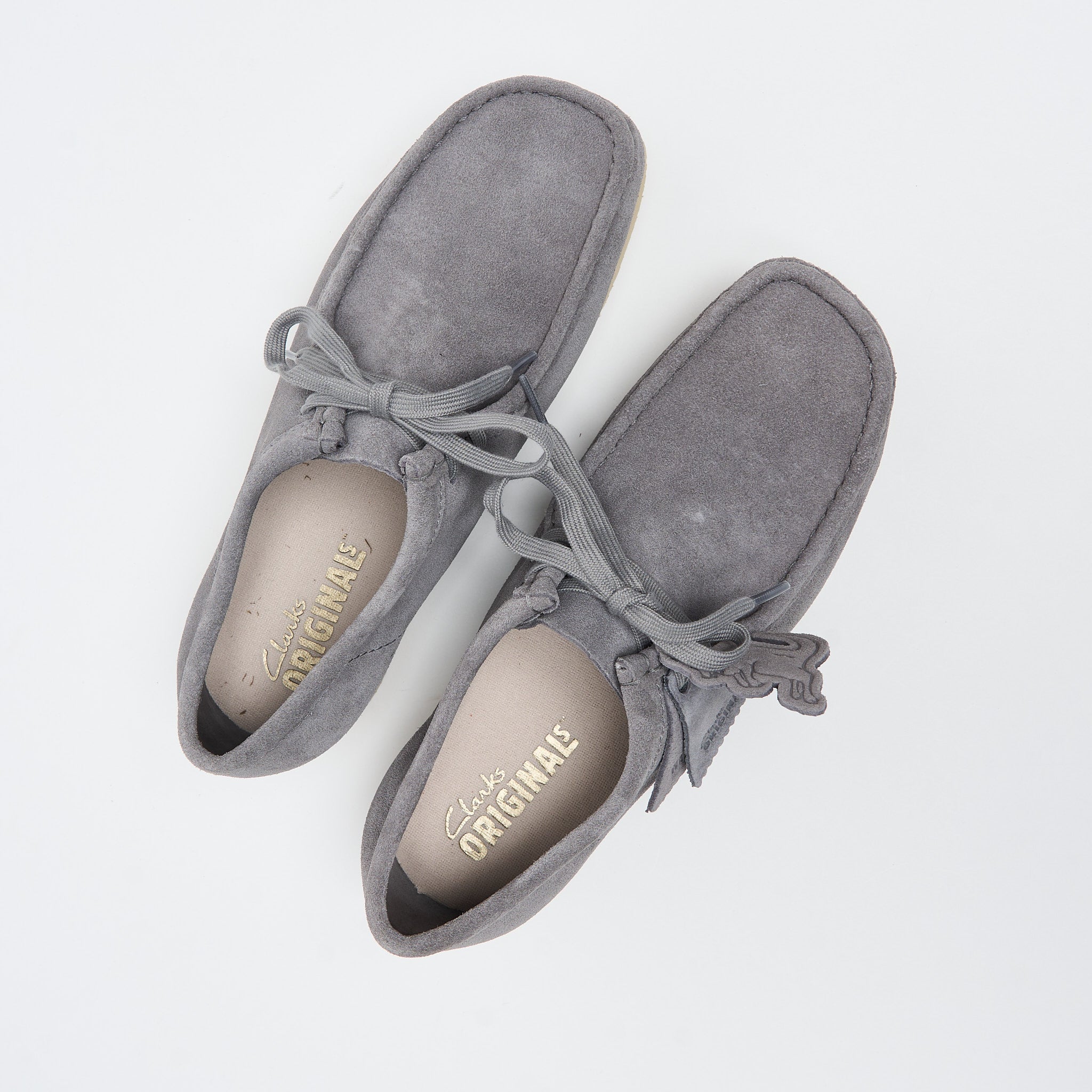 Clarks Originals - Wallabee 2604 Suede (Grey) – MILK STORE