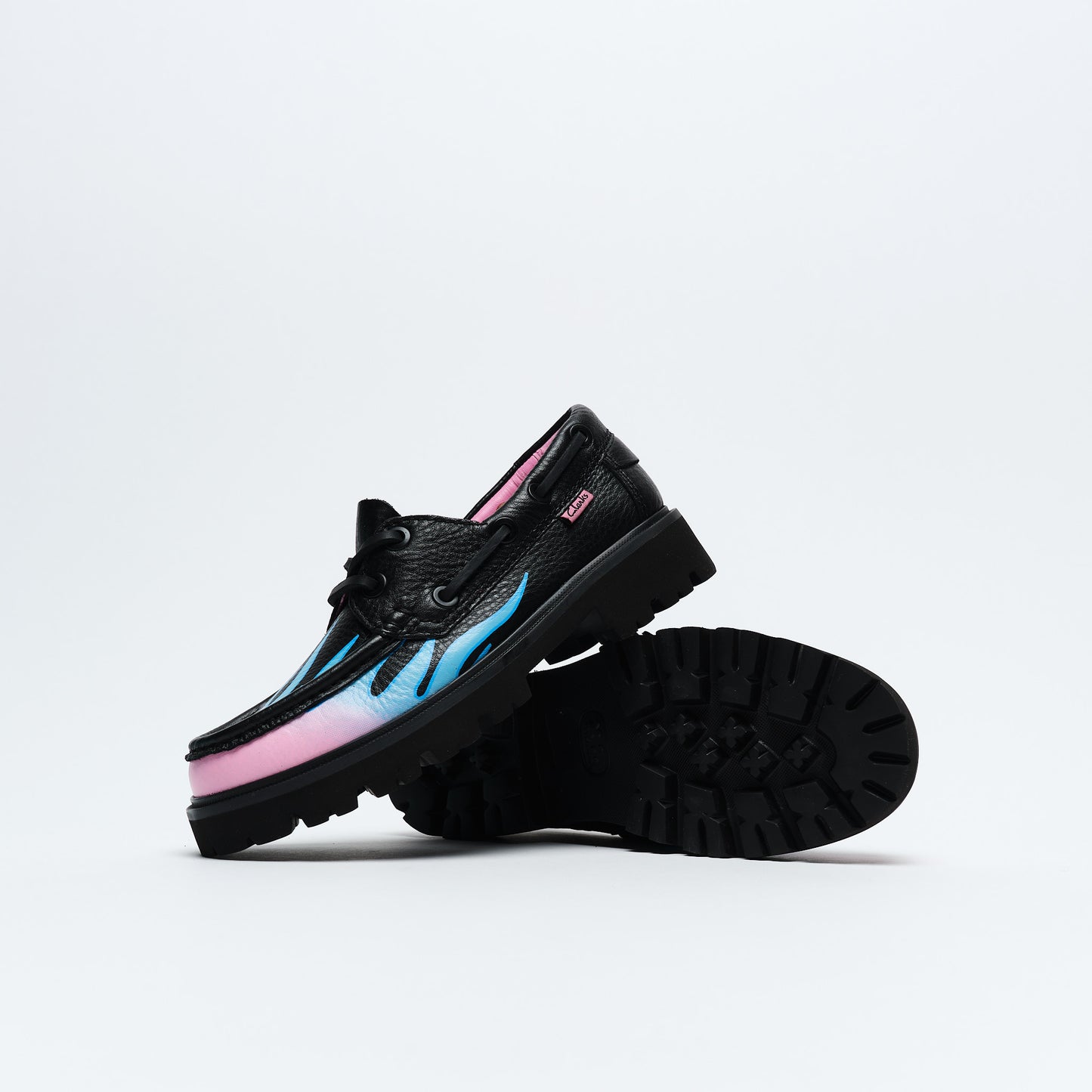 Clarks Originals x Bisous Skateboard - Cleyhill Fire (Black)