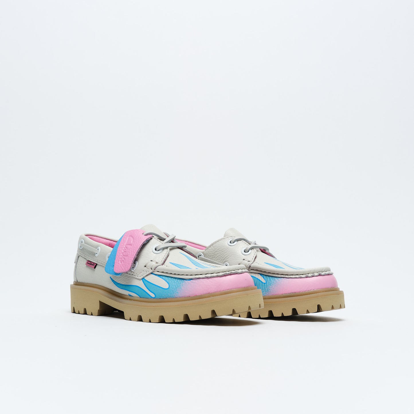 Clarks Originals x Bisous Skateboard - Cleyhill Fire (White)