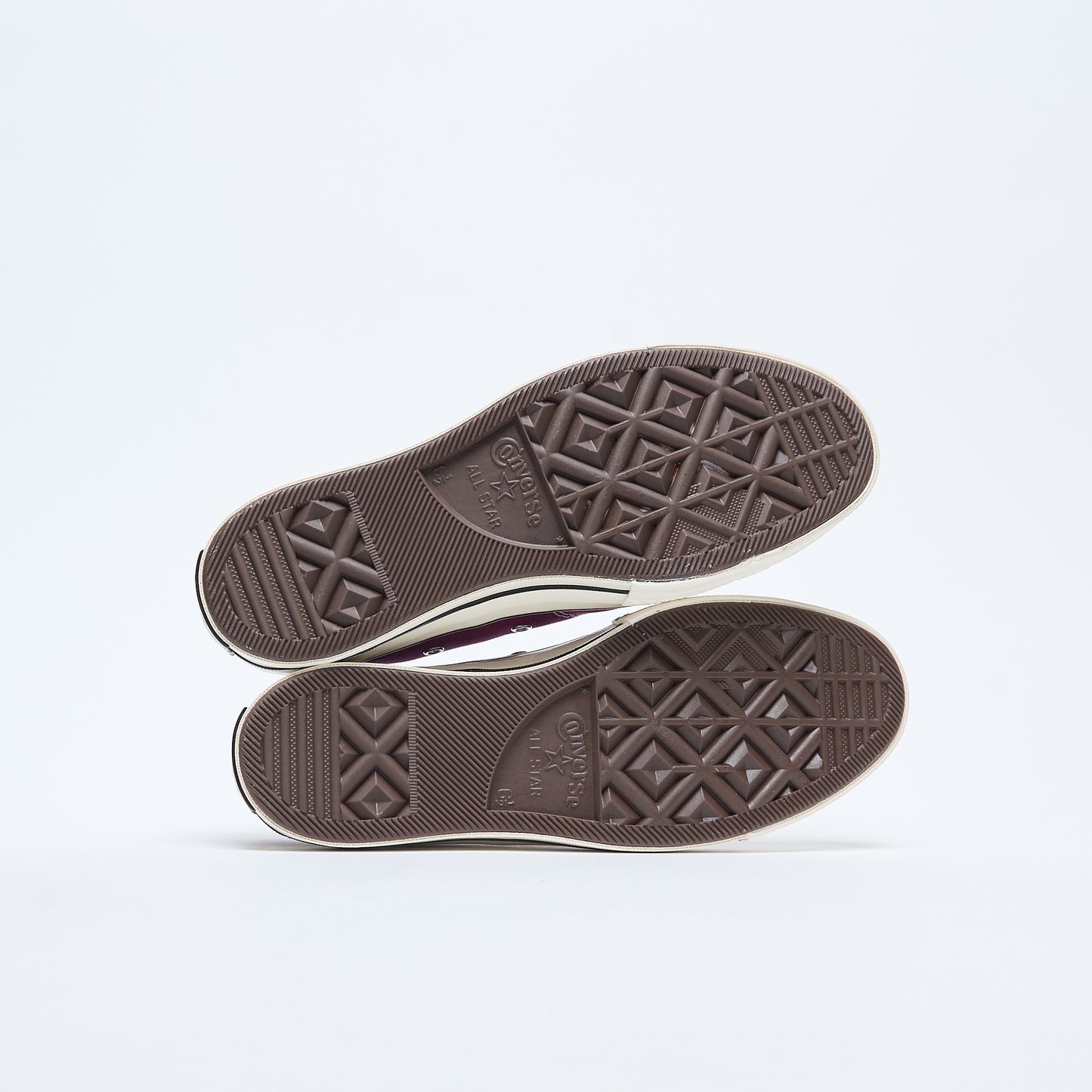 Converse - Chuck 70 OX (Frozen Acai/Egret/Black)