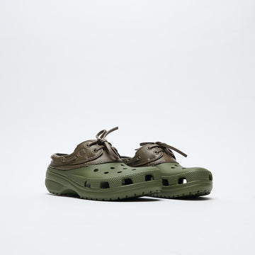 Sabots - Crocs Classic Islander Boat Clog (Army Green/Walnut)