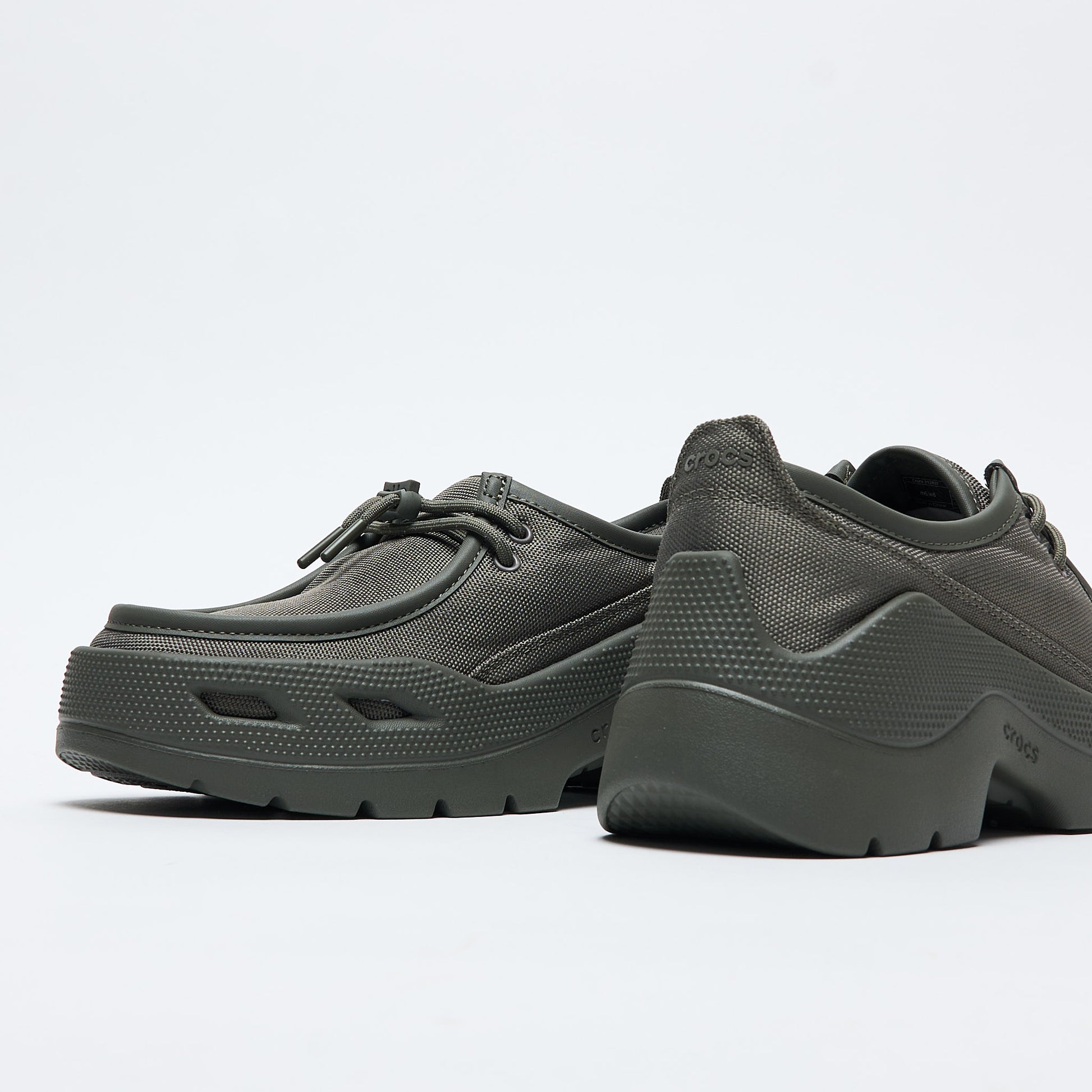 Chaussures - Crocs - Gallery Exp Shoe Tech "Bark" (Dusty Olive)