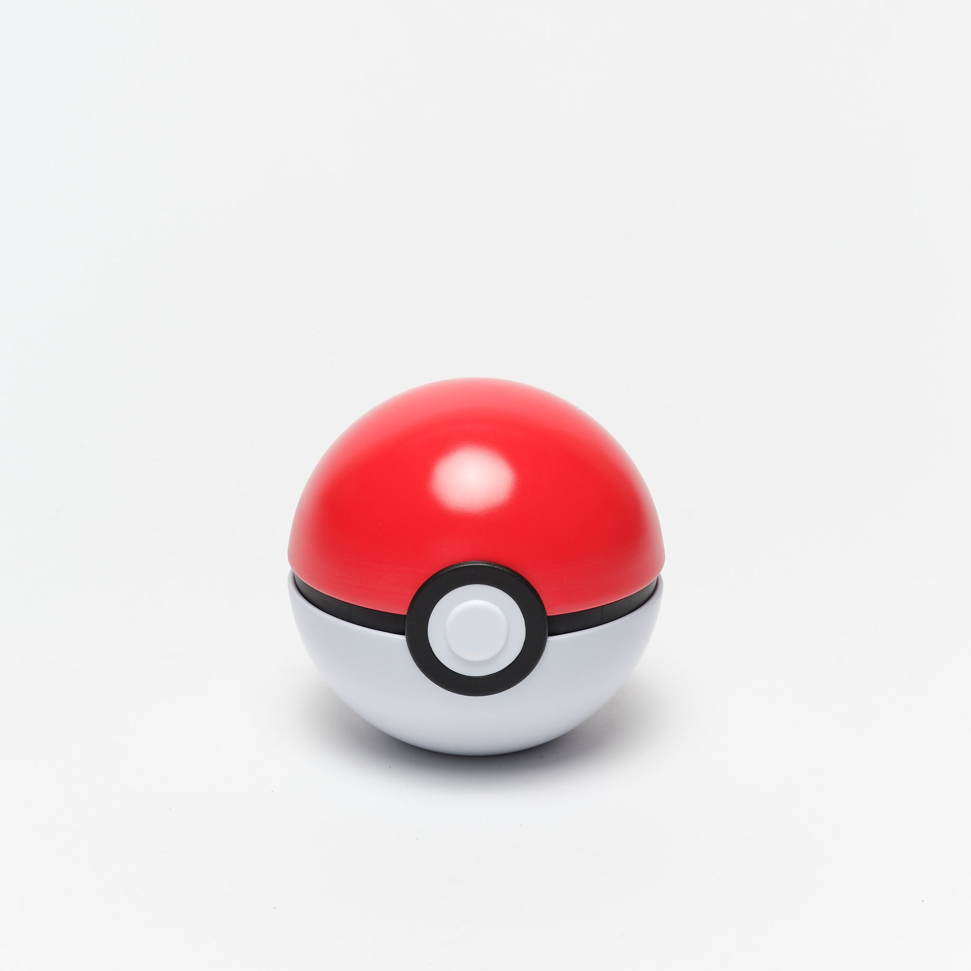 Casio G-Shock GA-110PKM-7AER Pokemon 30e Anniversaire