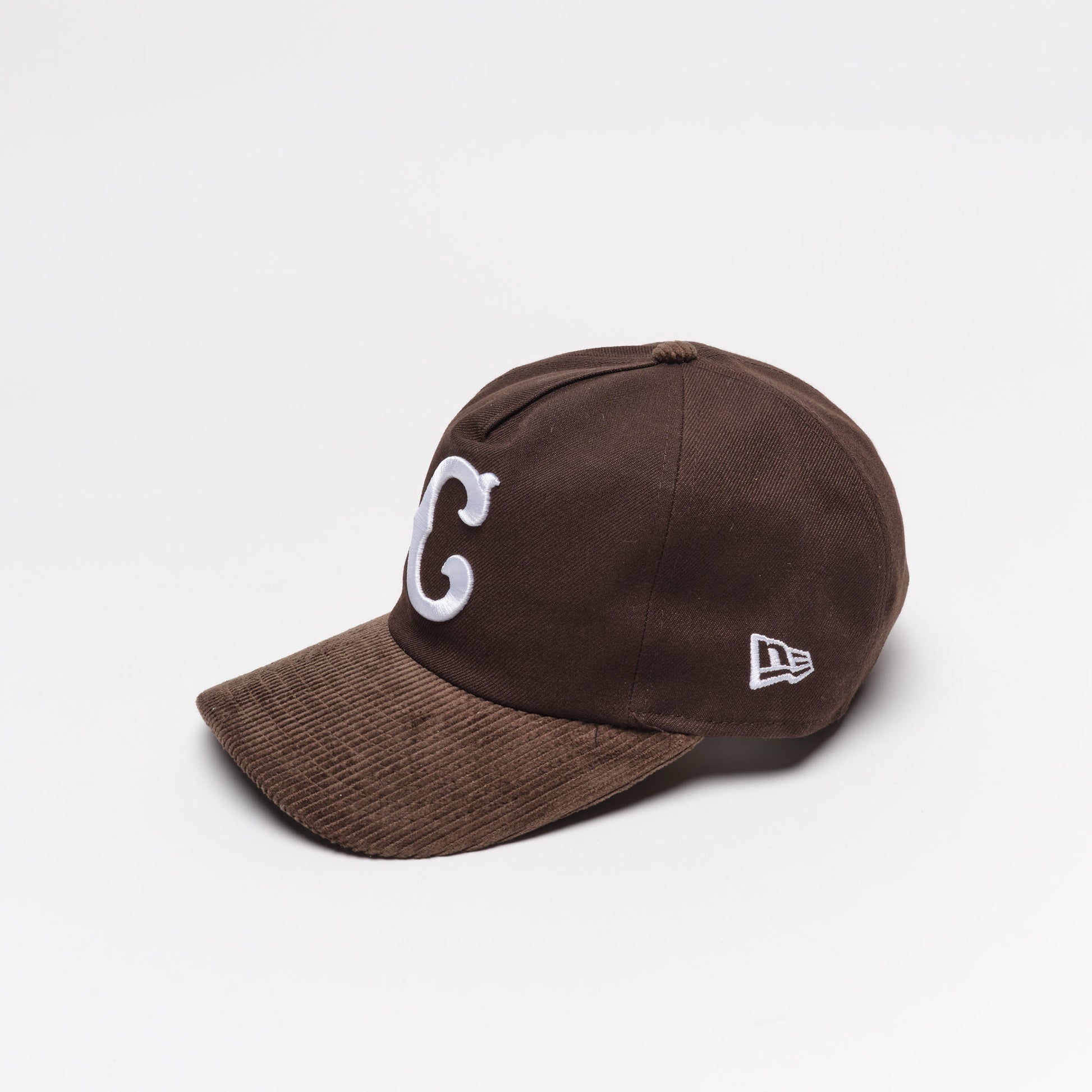 Casquette - New Era -  Coops Cord 19Twenty Chicago Cubs (Brown)