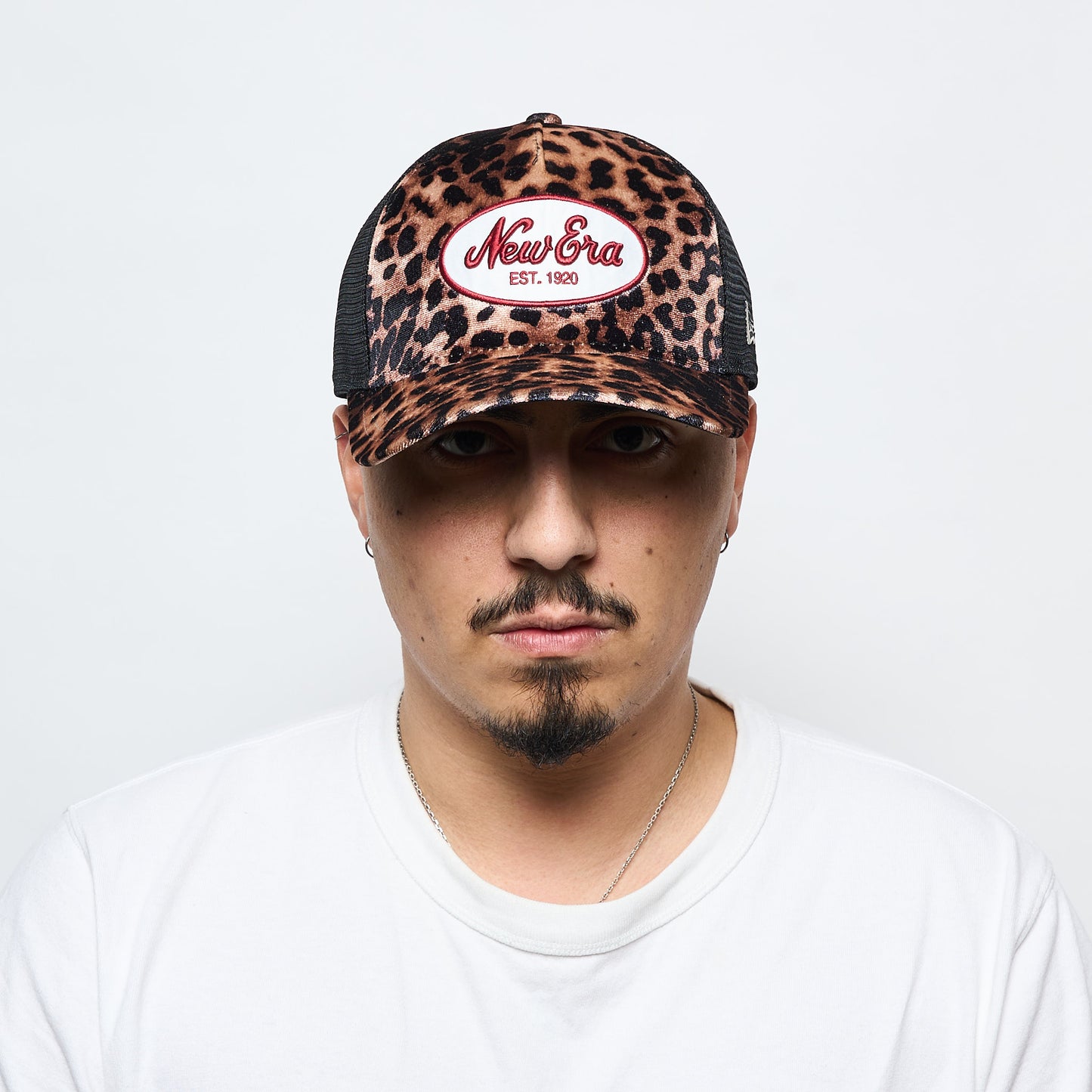 Casquette - New Era - Womens Leopard MC AM Trucker Cap