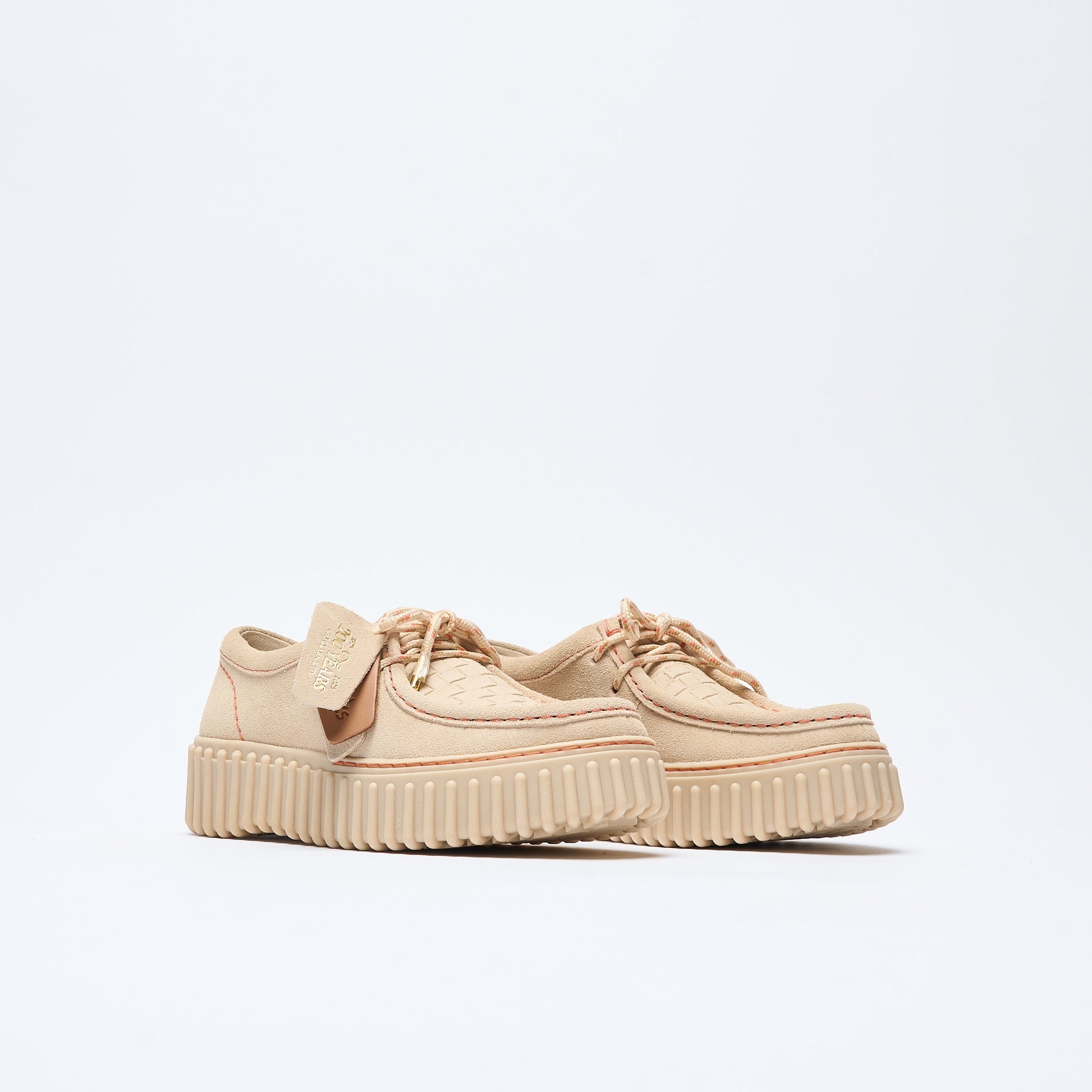 Clarks - Torhill Bee Women (Ecru Suede) "Somerset Pack"