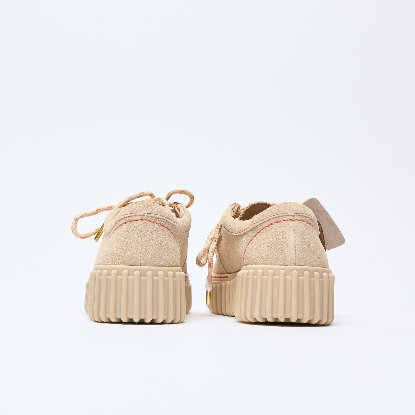 Clarks - Torhill Bee Women (Ecru Suede) "Somerset Pack"