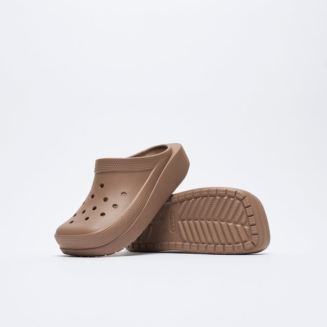 Crocs - Classic Blunt Toe (Latte)