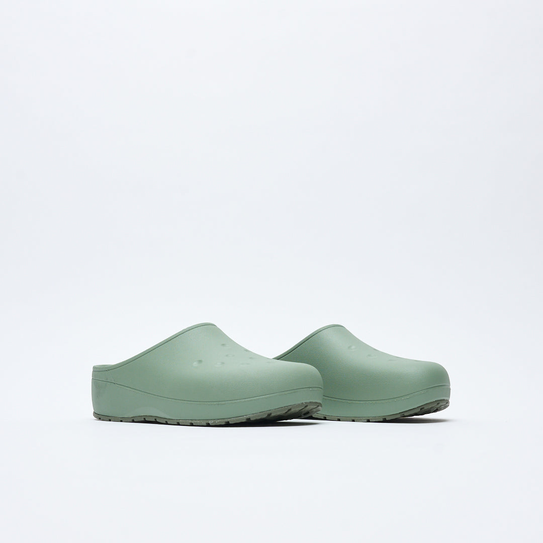Crocs - Classic Energy Quiet Clog (Moss)