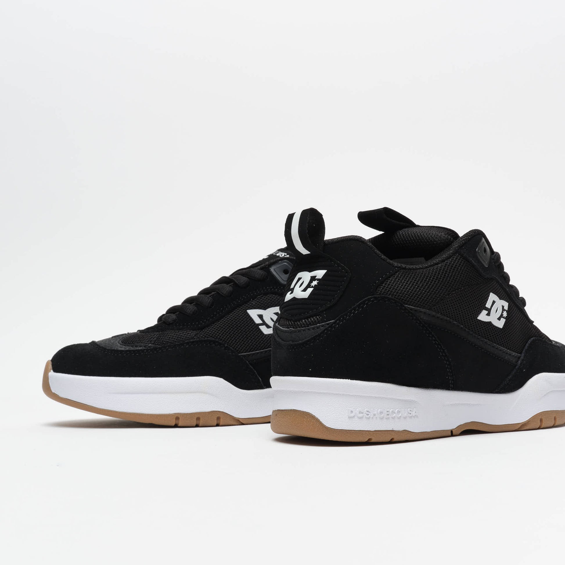 Chaussures de skate - DC SHOES - JS2 (Black/White/Gum)