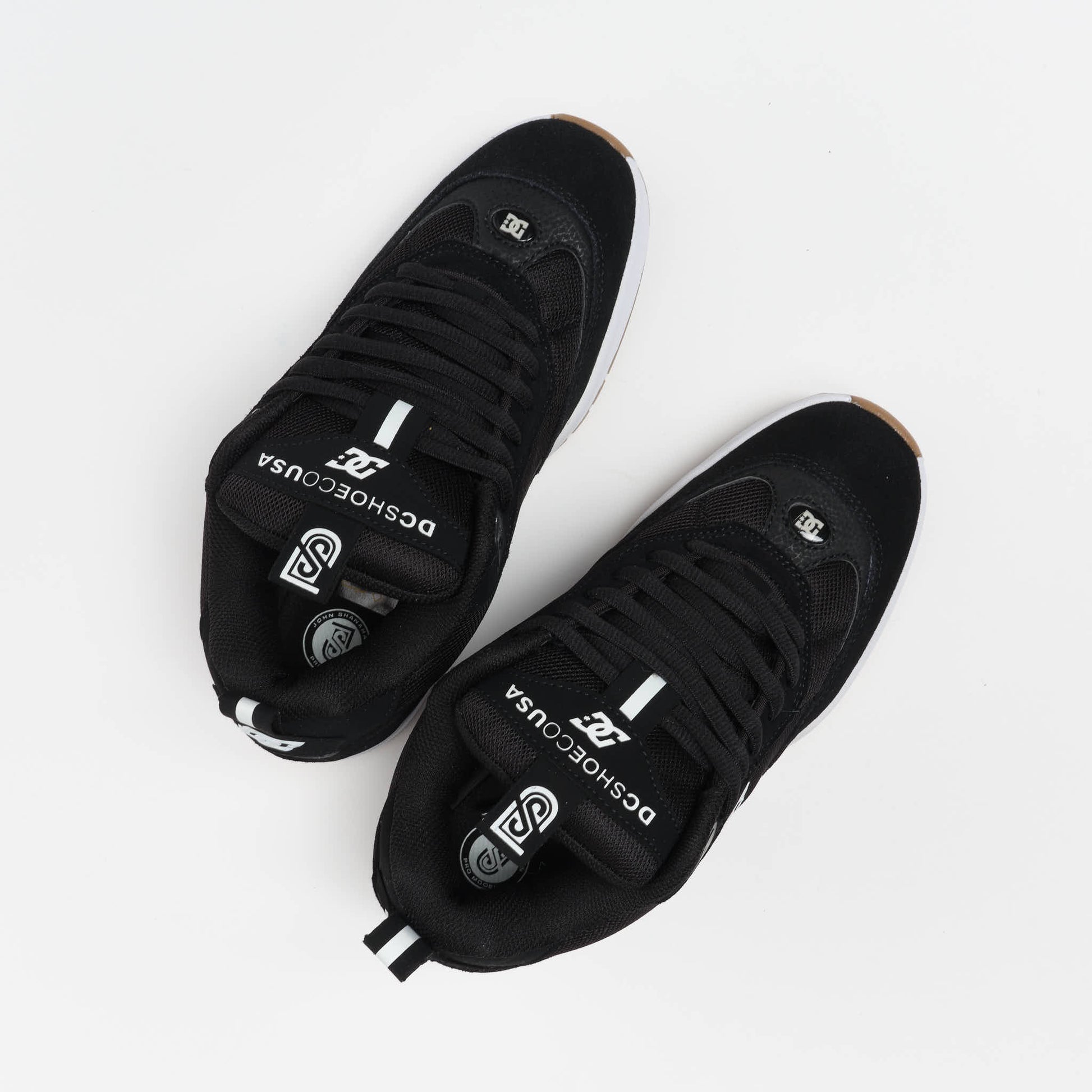 Chaussures de skate - DC SHOES - JS2 (Black/White/Gum)