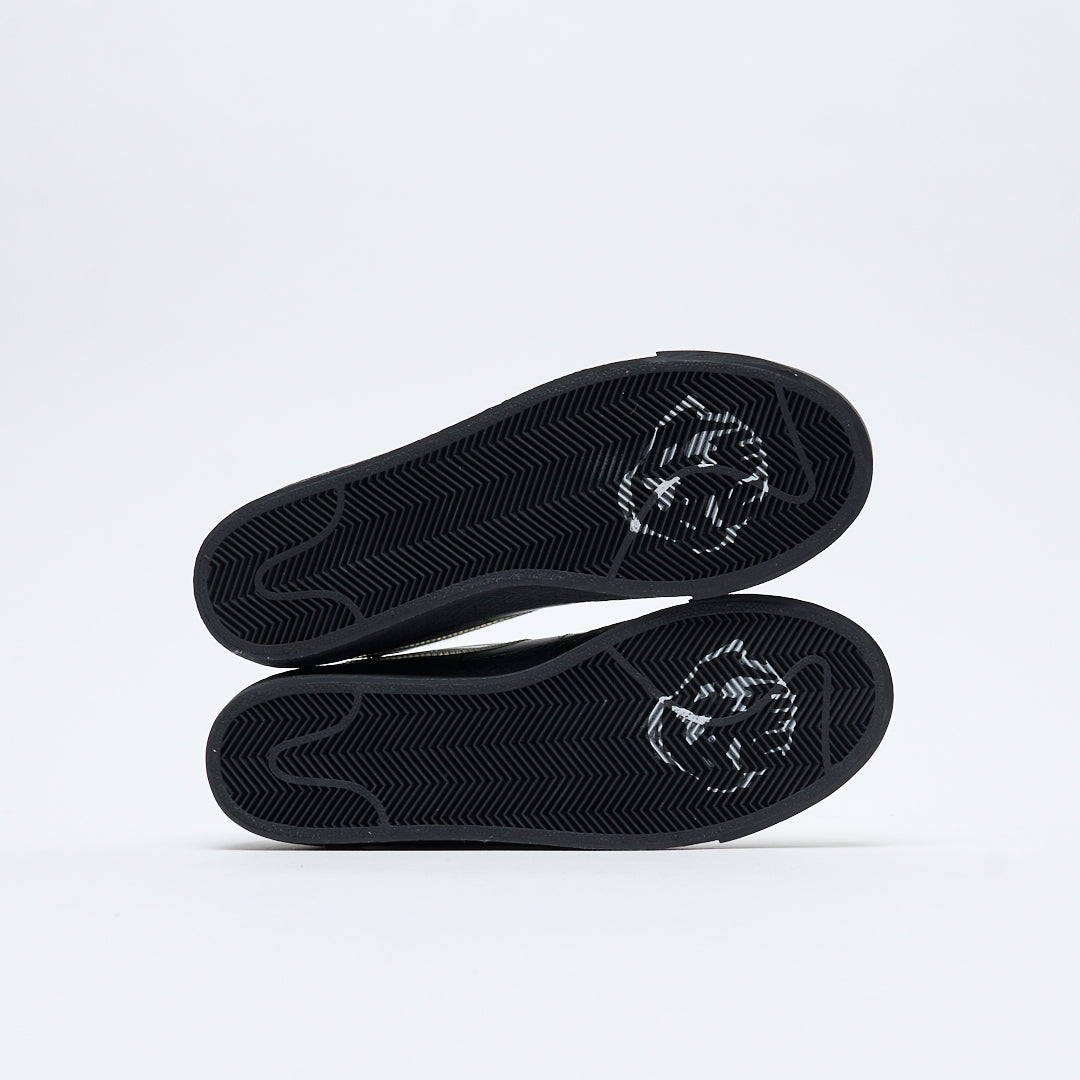 Dancer Skateboards x Nike SB - Zoom Blazer Low (Black/Metallic Silver) QS