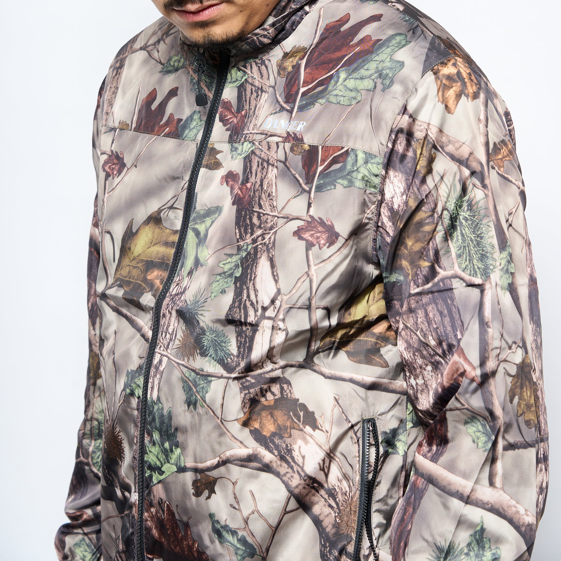 Dancer - Leaf Nylon Jacket (Tree)
