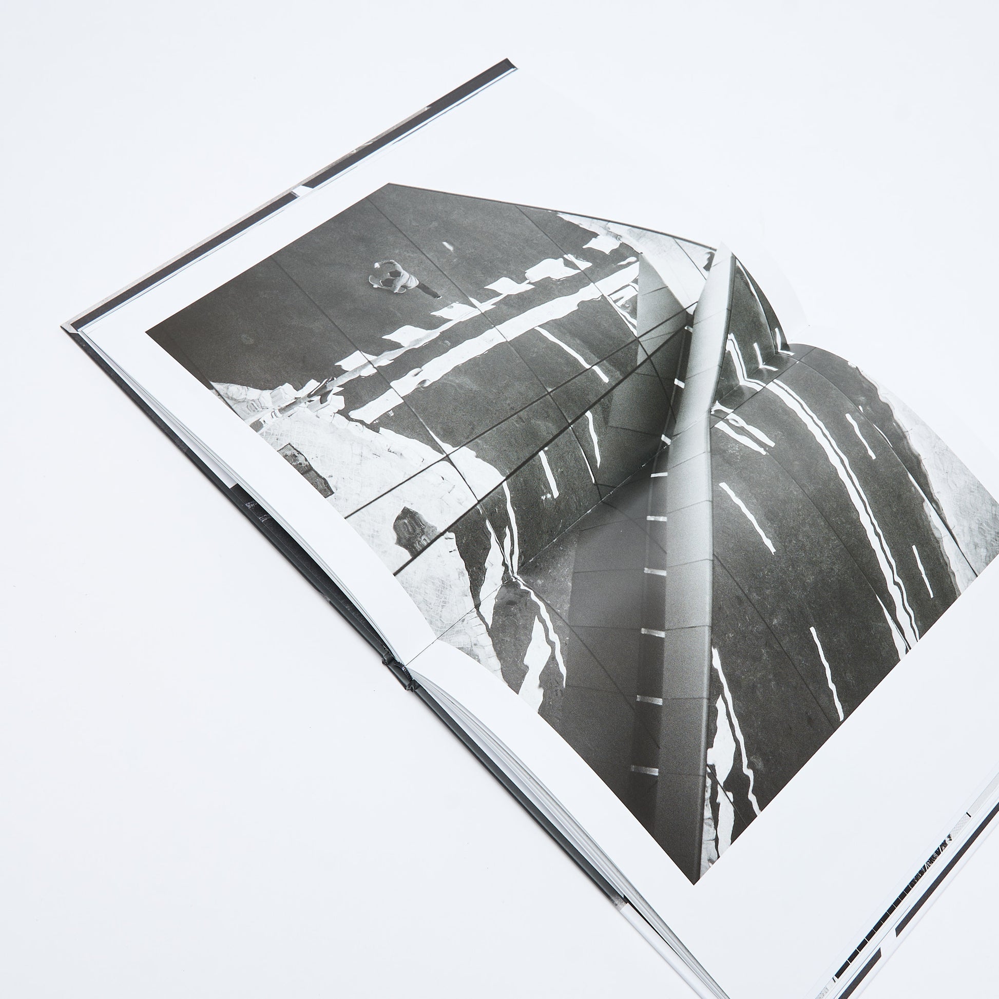 Editions Odyssée - Fred Mortagne "Attraper au vol" Book