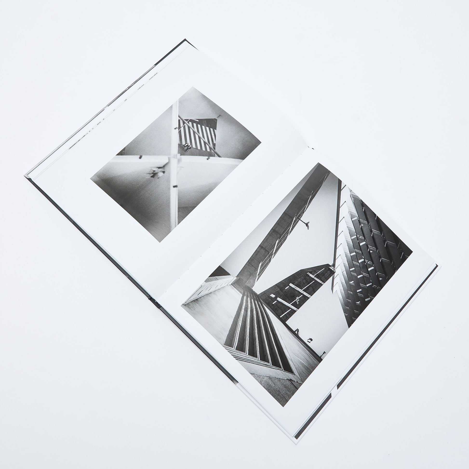 Editions Odyssée - Fred Mortagne "Attraper au vol" Book