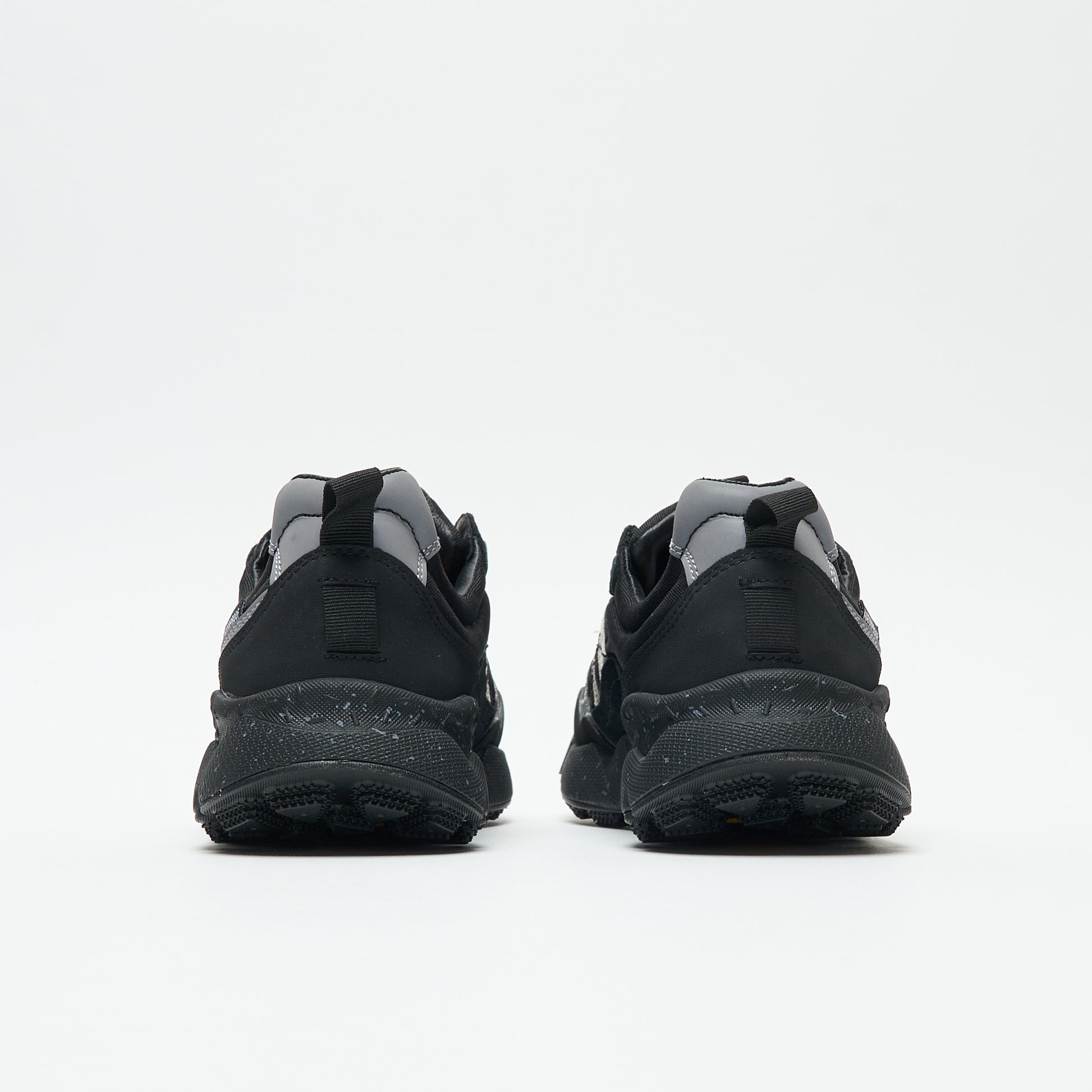 Flower Mountain - Iwano 2 Uni Suede/Nylon (Black/Anthracite/Acciaio)