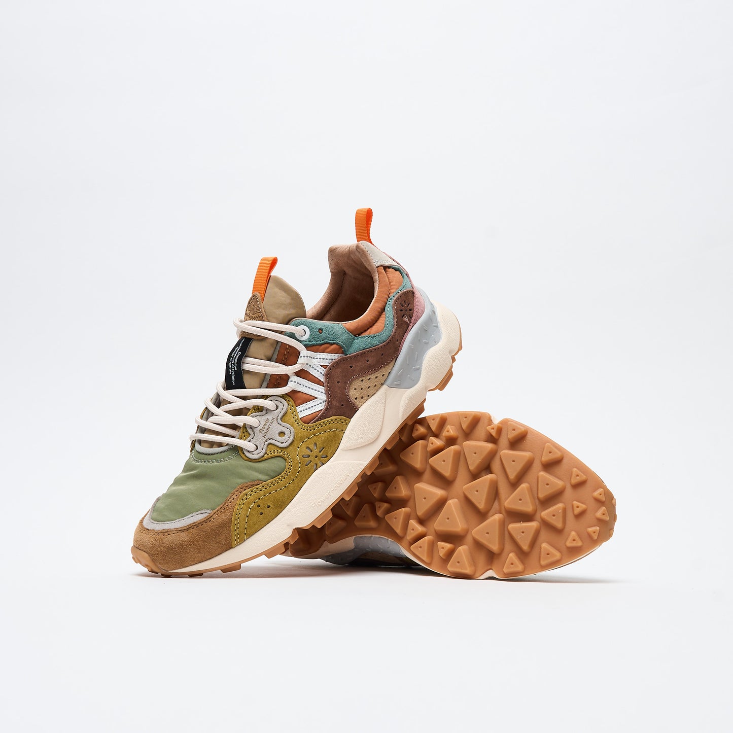 Flower Mountain - Yamano 3 Uni (Light Brown / Taupe / Ocher)
