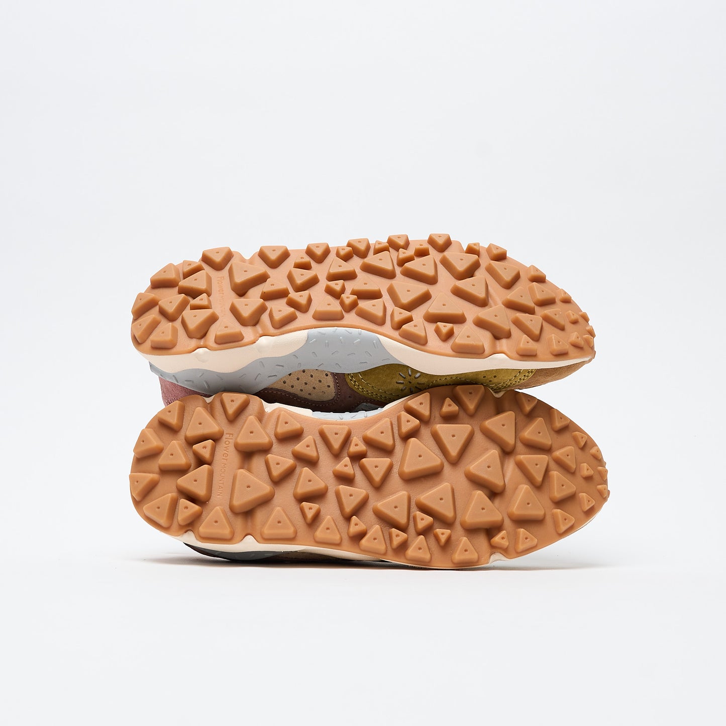 Flower Mountain - Yamano 3 Uni (Light Brown / Taupe / Ocher)